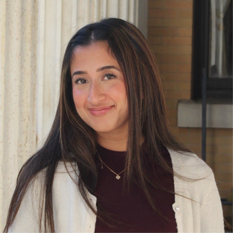 Momina Haidri linked in 6.18.26 headshot
